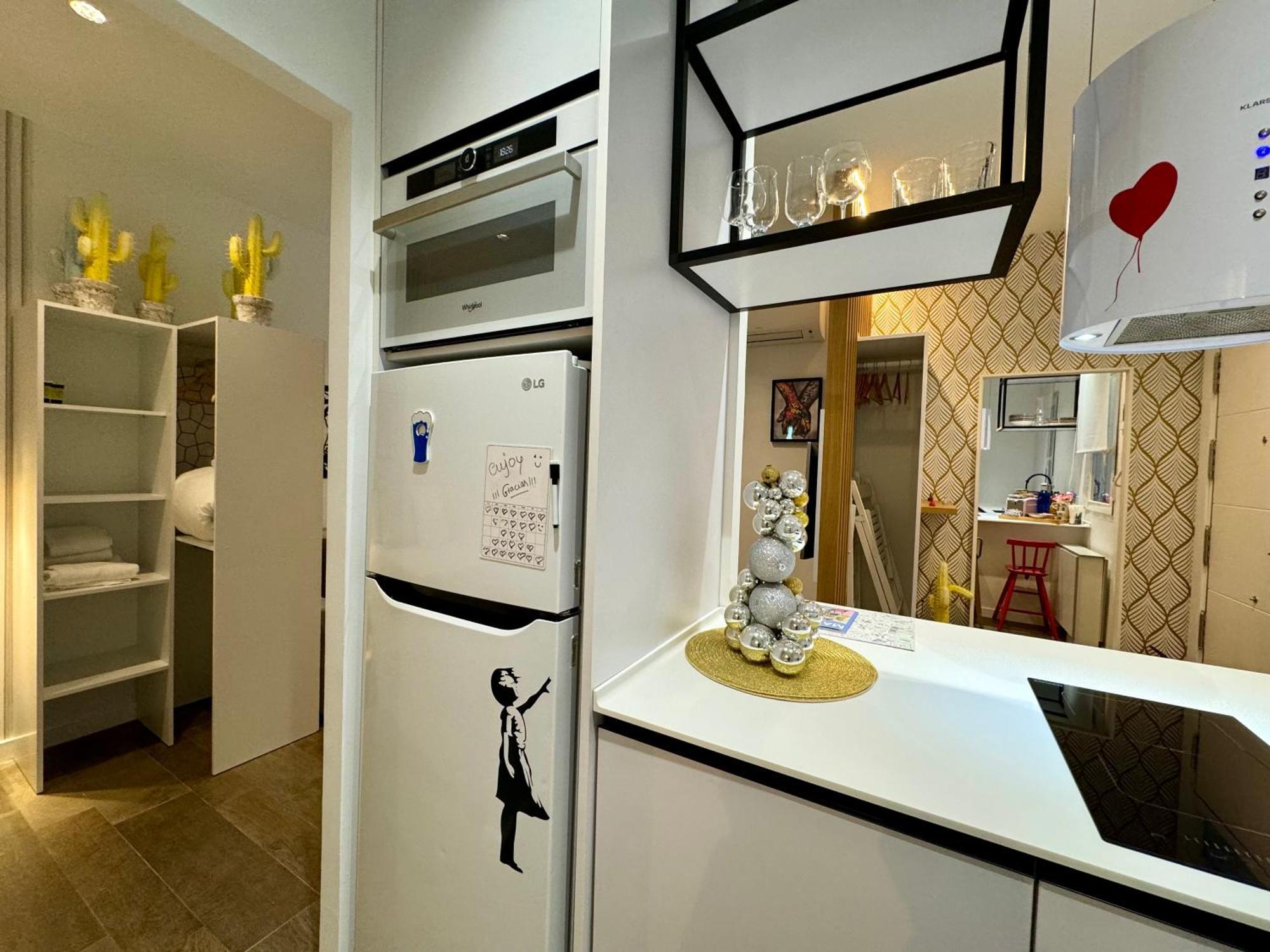 Luxury Flat City Center Full Equipe Non Touristic Madrid Eksteriør bilde